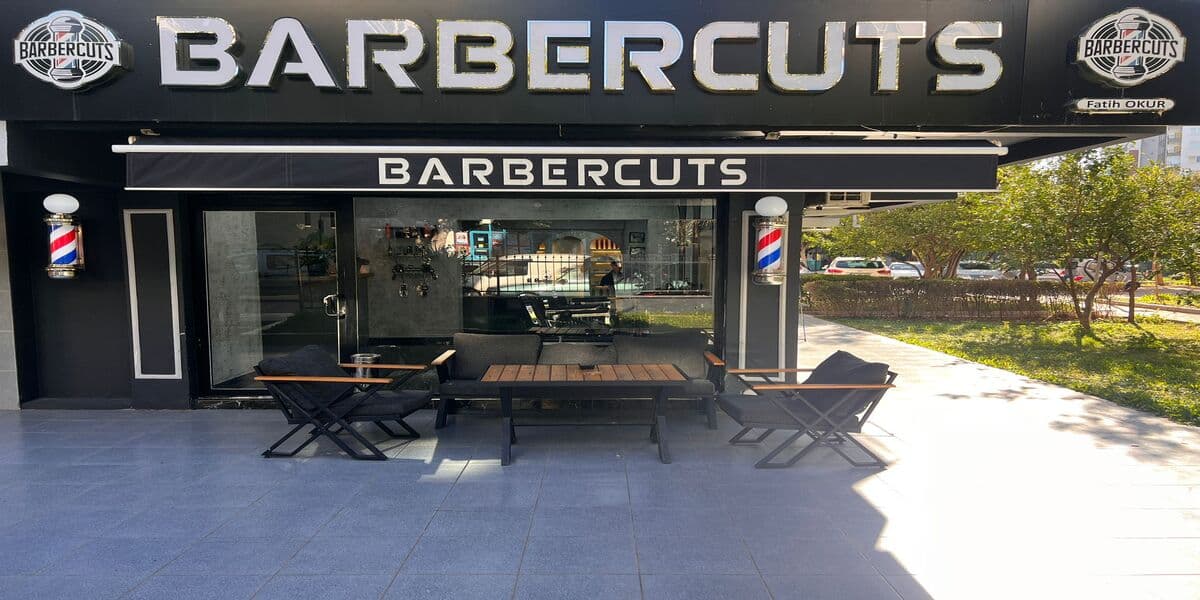 Barbercuts Antalya Premium Erkek Kuaförü Dış Görünümü